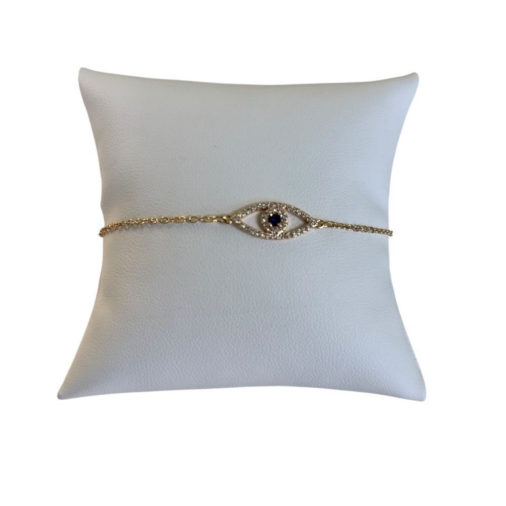 14kt Gold Plated Delicate Looking Evil Eye Bracelet.